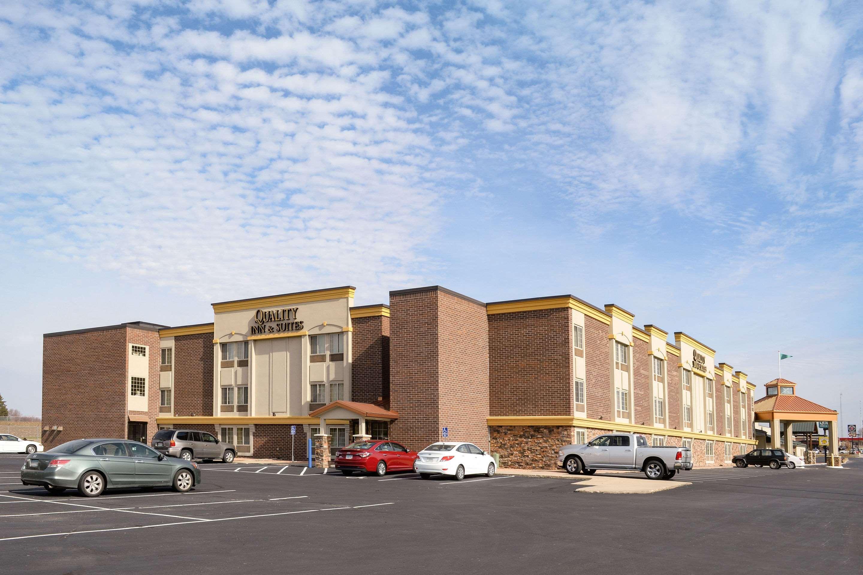 Quality Inn & Suites Ames Conference Center Near Isu Campus Екстер'єр фото