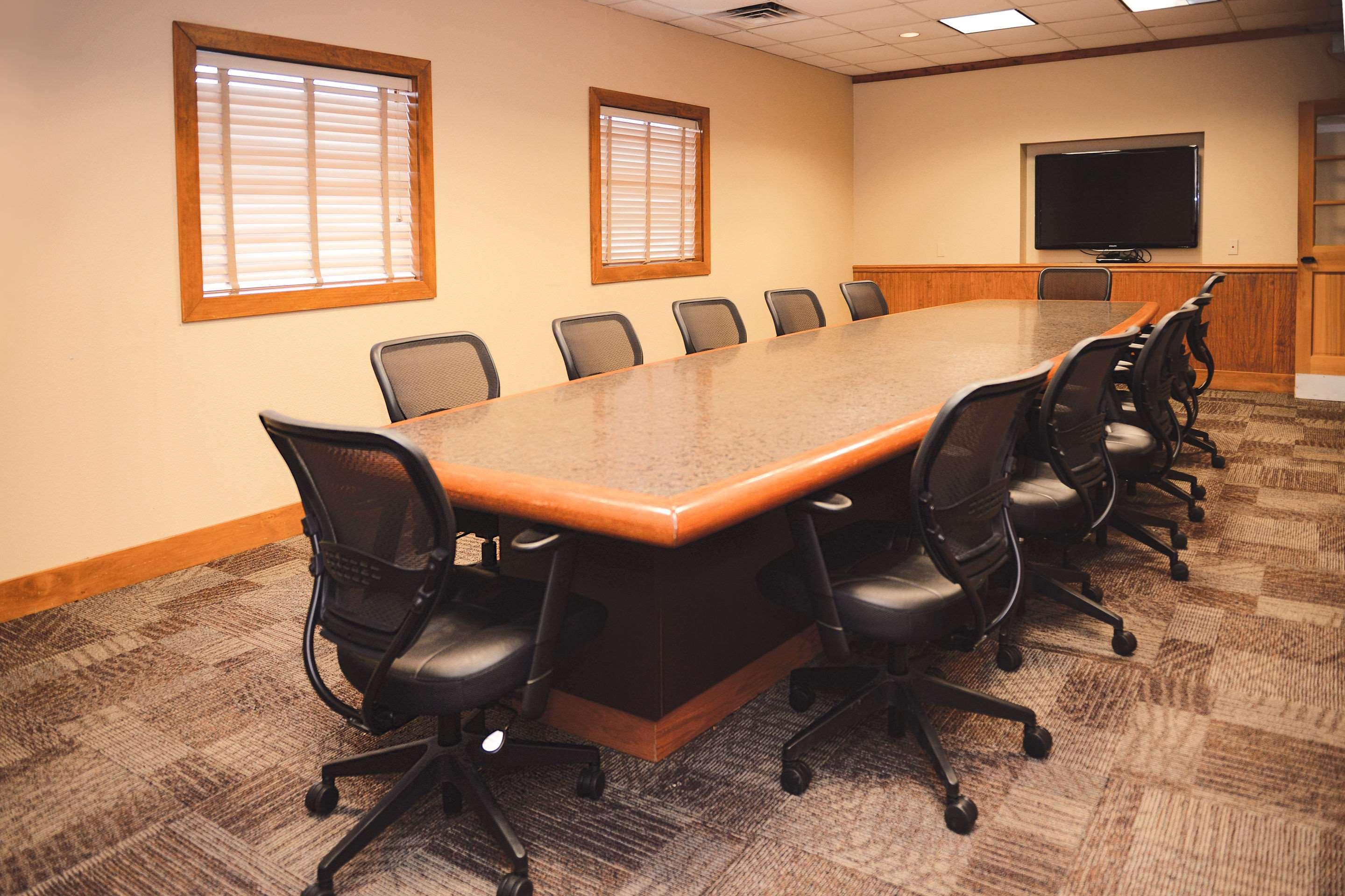 Quality Inn & Suites Ames Conference Center Near Isu Campus Екстер'єр фото