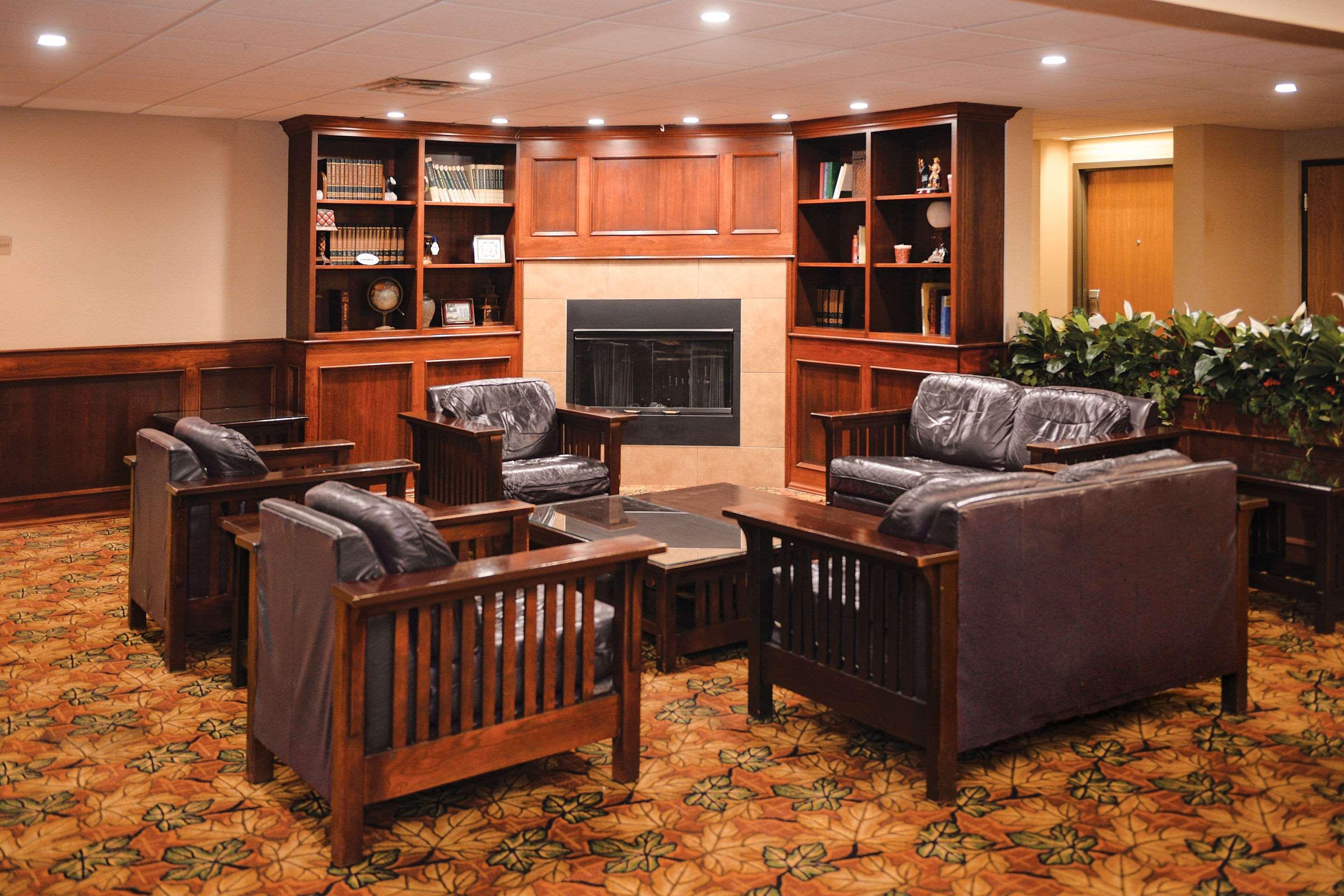 Quality Inn & Suites Ames Conference Center Near Isu Campus Екстер'єр фото