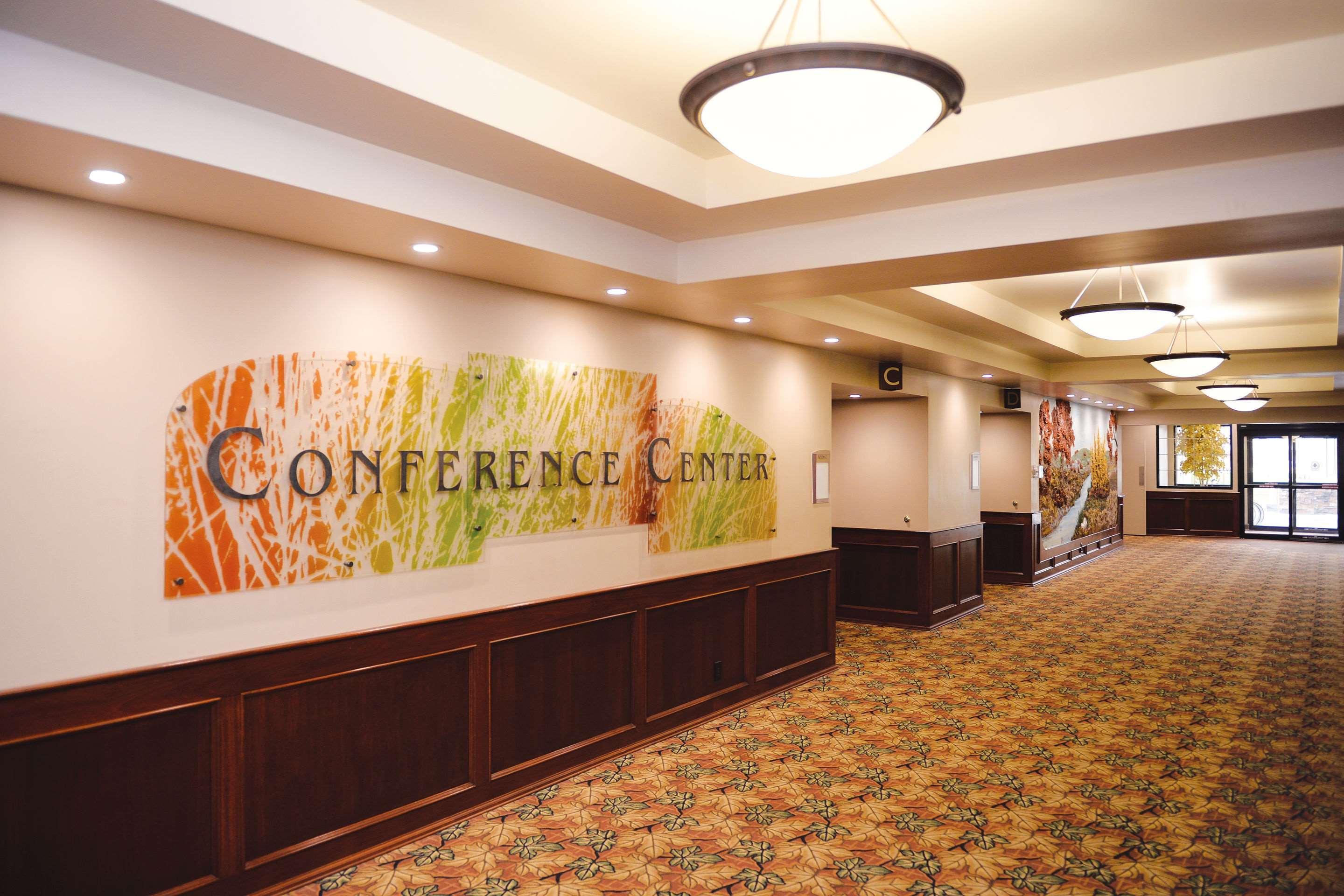 Quality Inn & Suites Ames Conference Center Near Isu Campus Екстер'єр фото